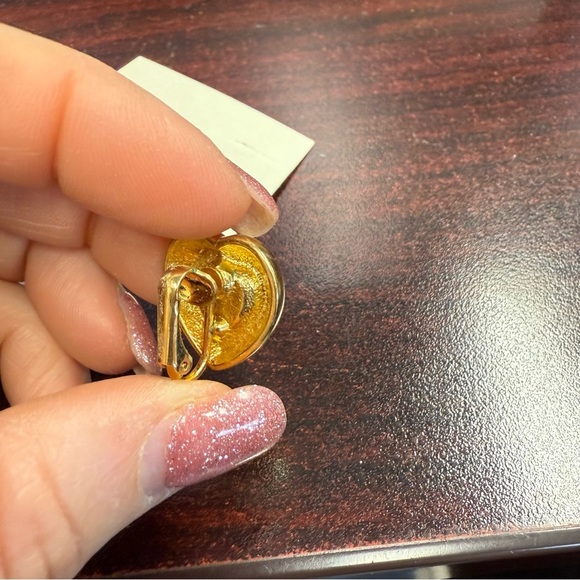 Avon Heart shaped fashion birthstone clip Earrings simulated alexandrite/June - Picture 5 of 6